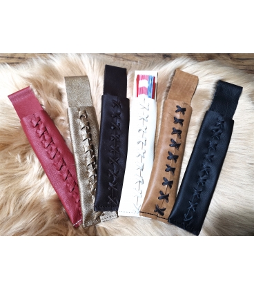 Porte éventail en cuir