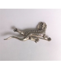 Broche salamandre