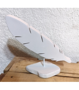 Plume blanche en bois