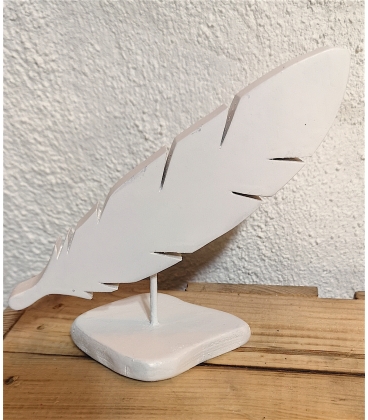 Plume blanche en bois