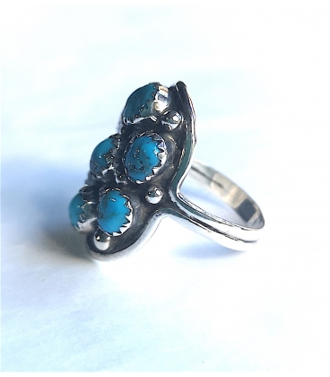 Bague Zuni marguerite 7 turquoises