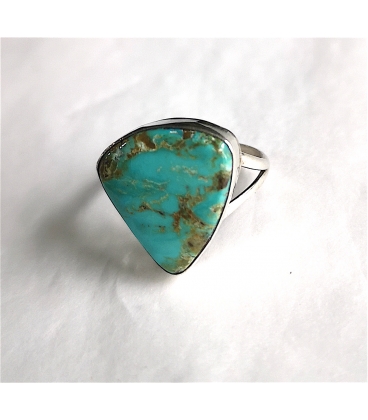 Bague triangle et sa turquoise