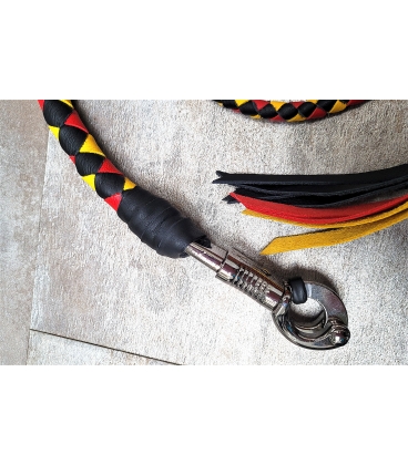 Ensemble fouet "whips" et lacet portefeuille en cuir noir, rouge et jaune