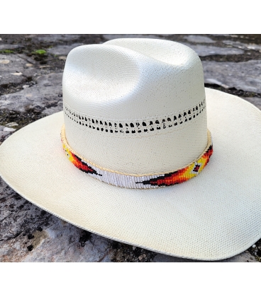 Tour de chapeau perlé sur cuir