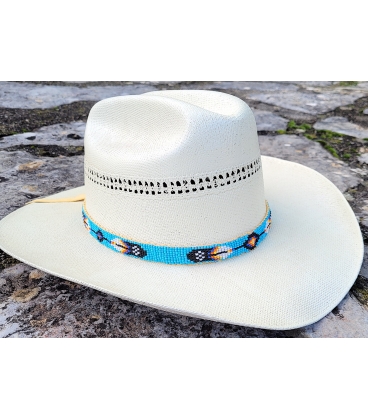 Tour de chapeau perlé sur cuir