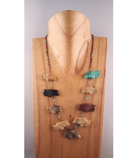Collier fétiche multi pierres bisons
