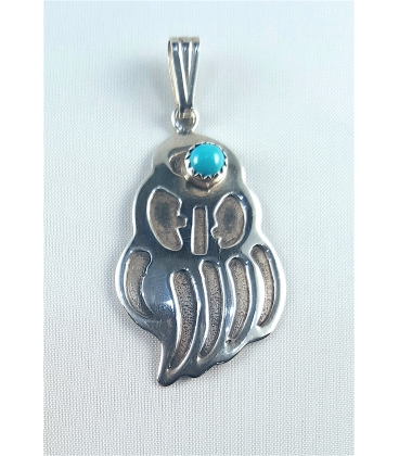 Pendentif patte d'ours