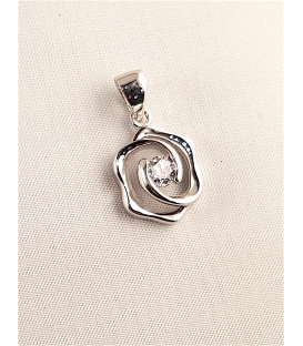 Pendentif en forme de rose