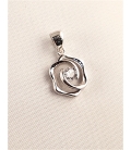 Pendentif en forme de rose