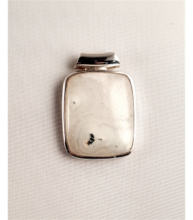 Pendentif en argent et cristal de roche