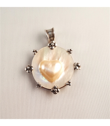 Pendenttif en nacre