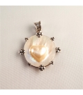 Pendenttif en nacre